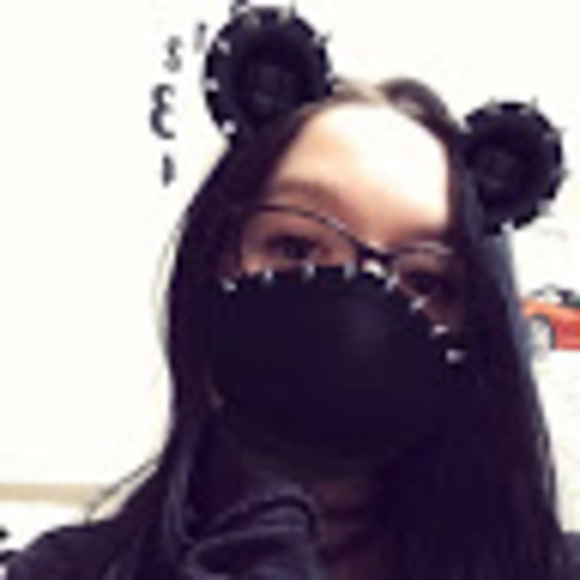 Meet your Posher, Canagirl - Picture 1 of 1